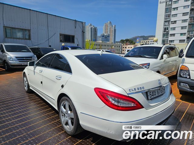 Mercedes-Benz CLS-Class 2012 — photo 4