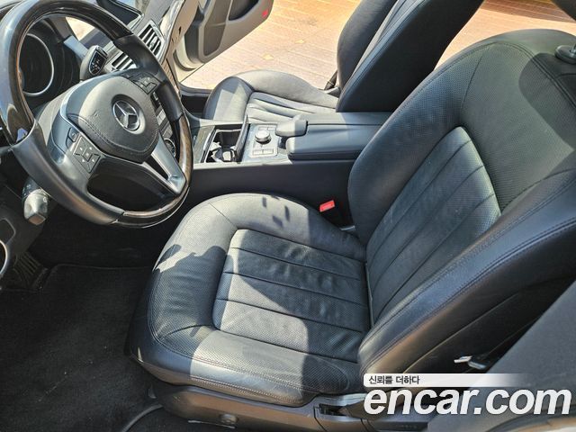 Mercedes-Benz CLS-Class 2012 — photo 11