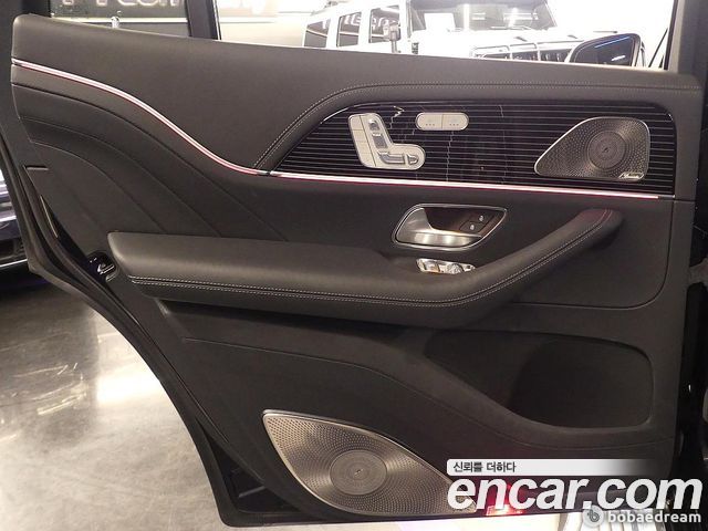 Mercedes-Benz GLS-Class 2022 — photo 17