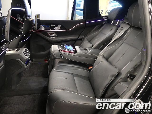 Mercedes-Benz GLS-Class 2022 — photo 18
