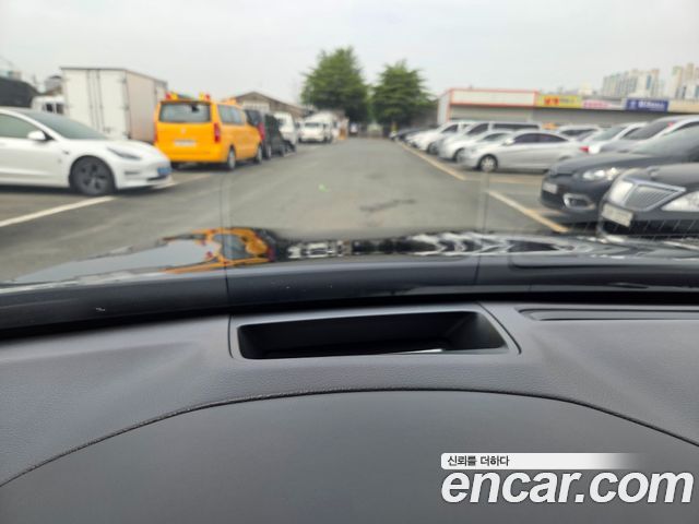 Hyundai Genesis 2016 — photo 12