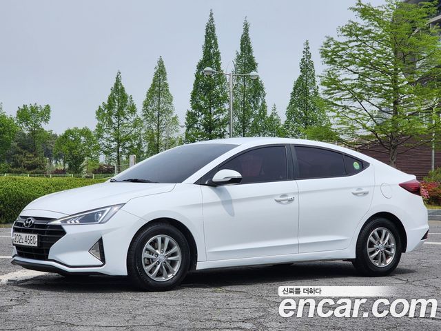 Hyundai AVANTE 2019 — photo 4
