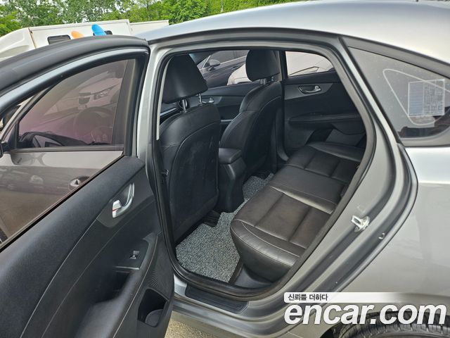 Kia K3 2019 — photo 7
