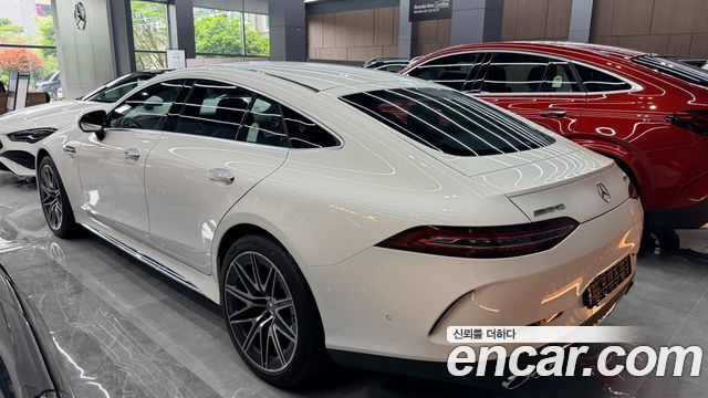 Mercedes-Benz AMG GT 2025 — photo 2