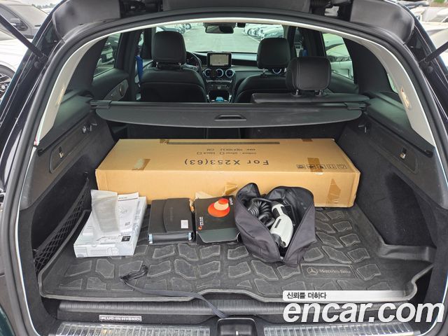 Mercedes-Benz GLC-Class 2019 — photo 8