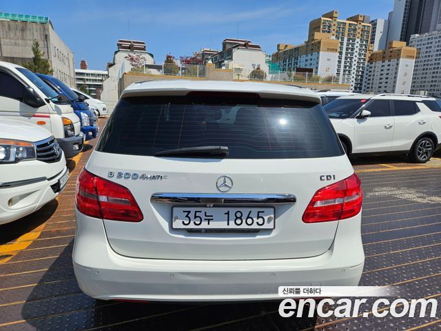 Mercedes-Benz B-Class 2012 — photo 5