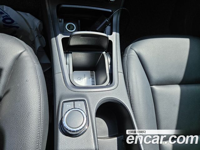 Mercedes-Benz B-Class 2012 — photo 20