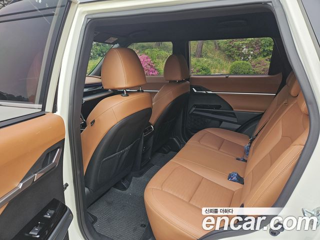 KG Mobility Torres 2023 — photo 10