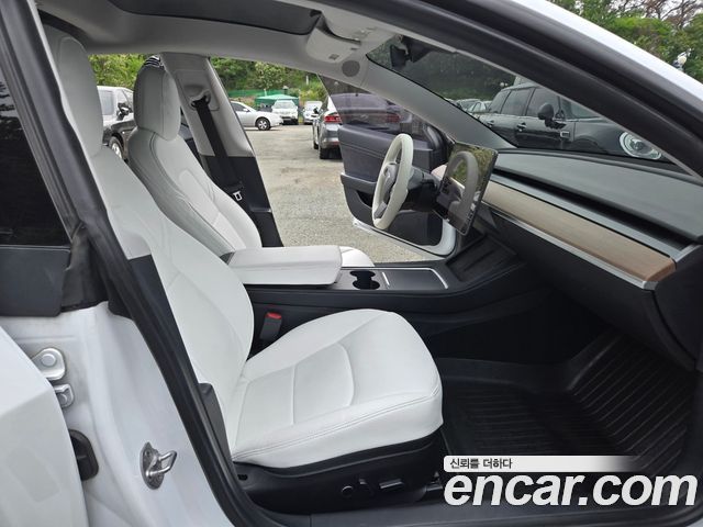 Tesla Model 3 2021 — photo 9