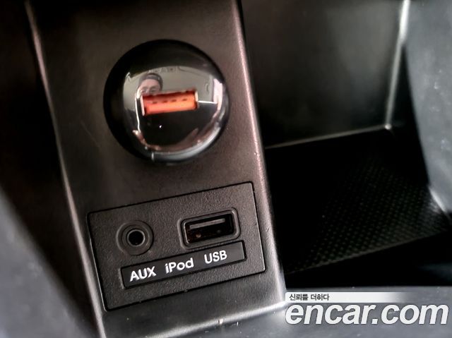 Hyundai AVANTE 2013 — photo 16