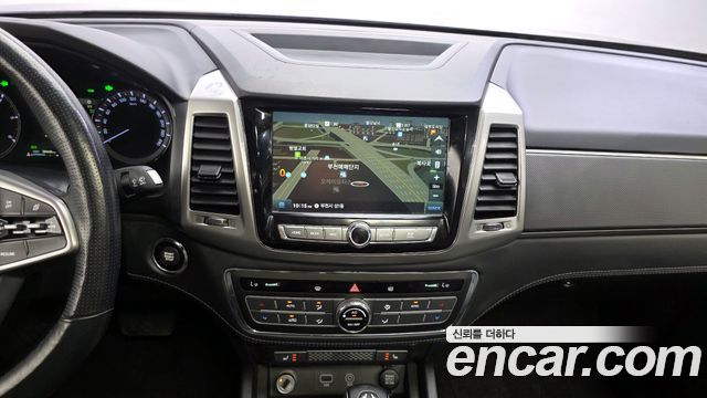 KG Mobility Rexton 2019 — photo 20