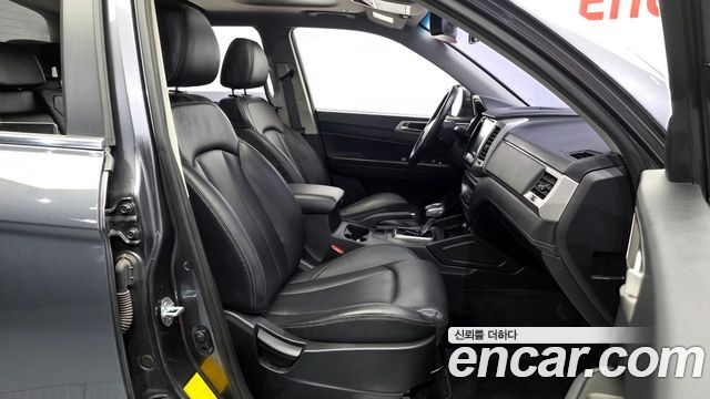 KG Mobility Rexton 2019 — photo 16
