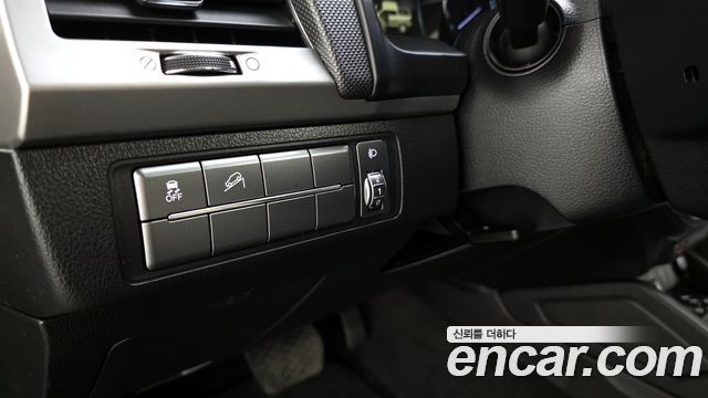 KG Mobility Rexton 2019 — photo 27