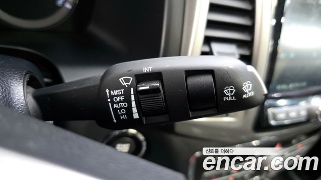 KG Mobility Rexton 2019 — photo 30