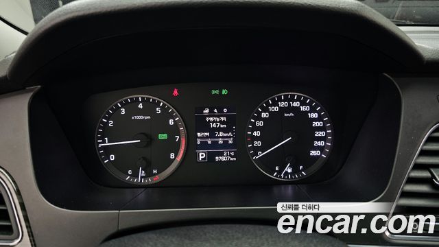 Hyundai Sonata 2015 — photo 11