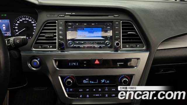 Hyundai Sonata 2015 — photo 20