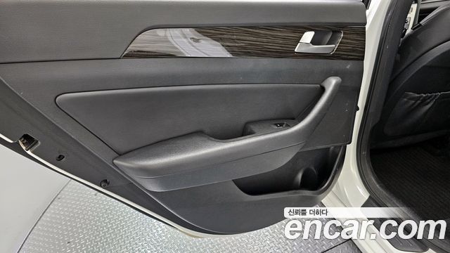 Hyundai Sonata 2015 — photo 15