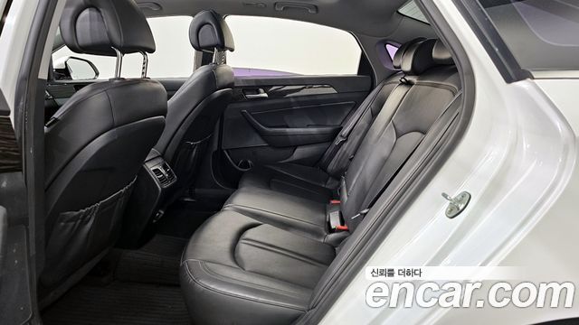 Hyundai Sonata 2015 — photo 16
