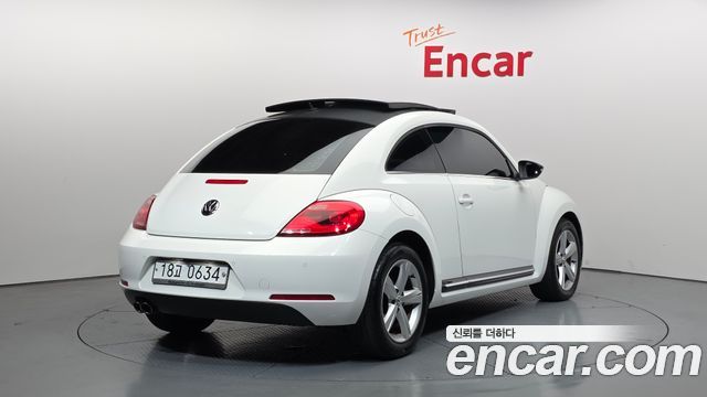 Volkswagen Beatle 2013 — photo 2