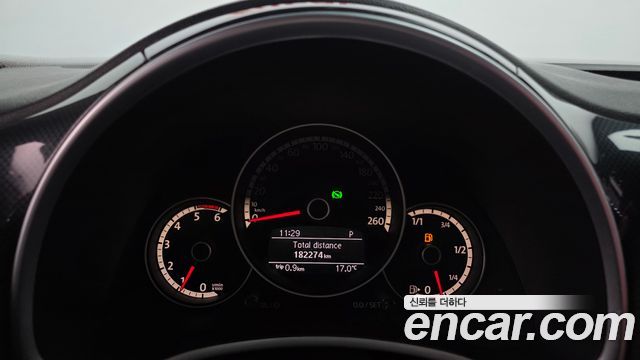 Volkswagen Beatle 2013 — photo 8