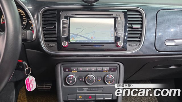 Volkswagen Beatle 2013 — photo 16