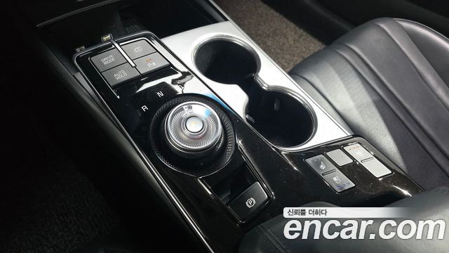 Kia K8 2022 — photo 9