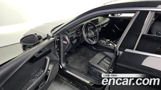 Audi A5 2019 — photo 10