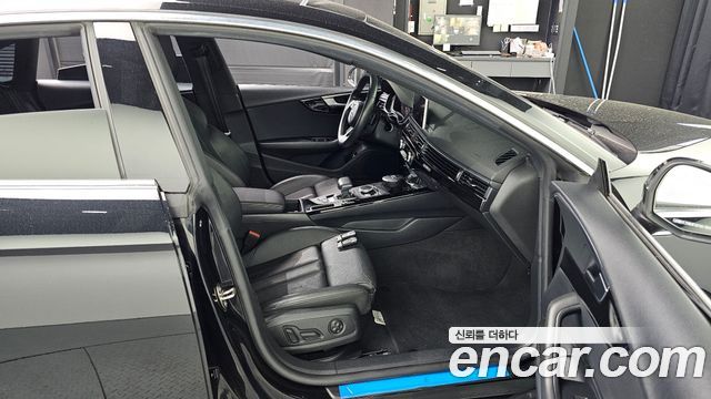 Audi A5 2019 — photo 12