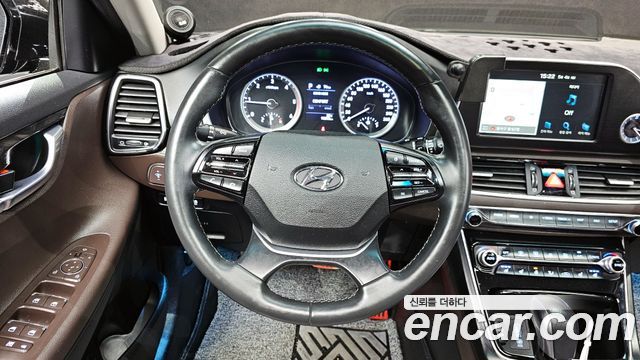 Hyundai Grandeur 2018 — photo 19