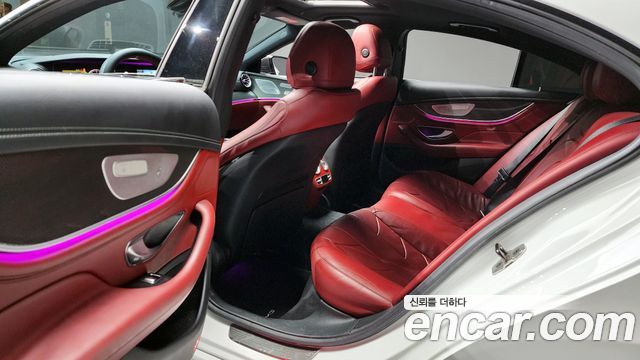 Mercedes-Benz CLS-Class 2020 — photo 12