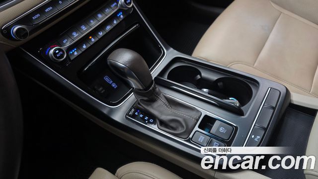 Hyundai Grandeur 2017 — photo 12