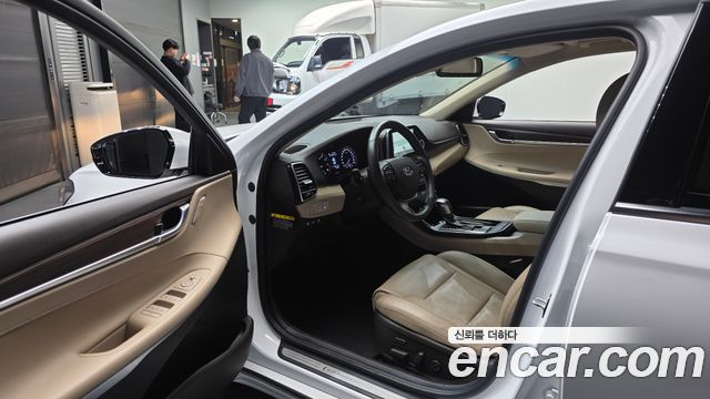 Hyundai Grandeur 2017 — photo 13