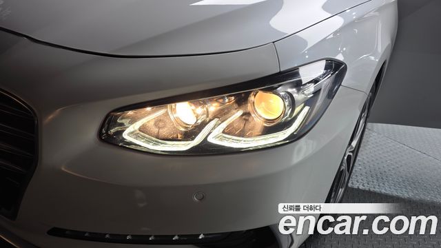 Hyundai Grandeur 2017 — photo 8