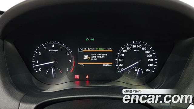 Genesis G80 2018 — photo 11