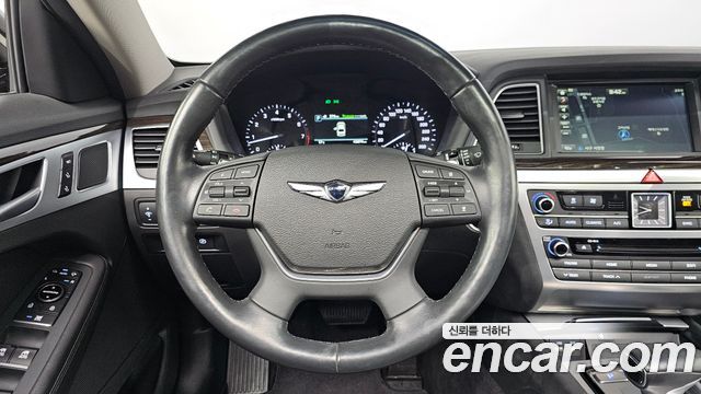 Genesis G80 2018 — photo 20