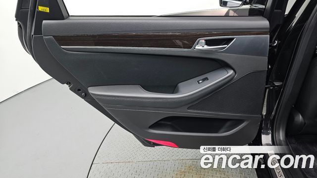 Genesis G80 2018 — photo 15