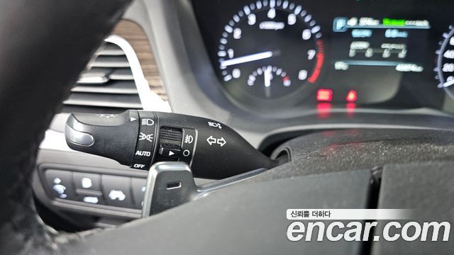 Genesis G80 2018 — photo 30