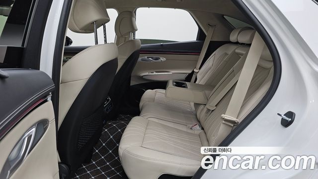 Genesis GV70 2025 — photo 16