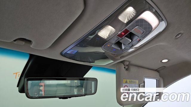 Genesis GV70 2025 — photo 29