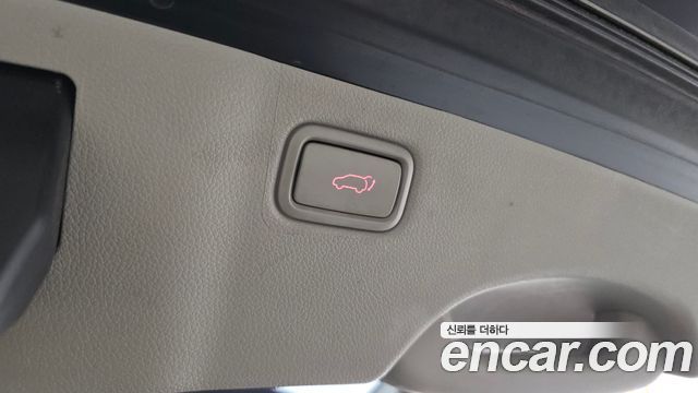 Kia Canival 2017 — photo 26
