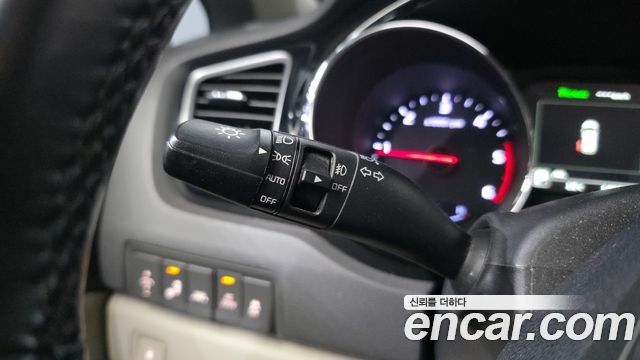 Kia Canival 2017 — photo 30