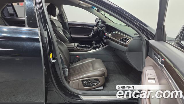 Genesis EQ900 2017 — photo 11