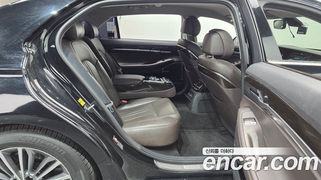 Genesis EQ900 2017 — photo 12
