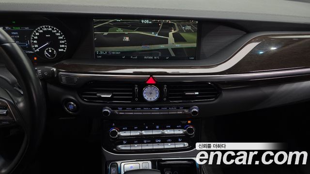 Genesis EQ900 2017 — photo 14