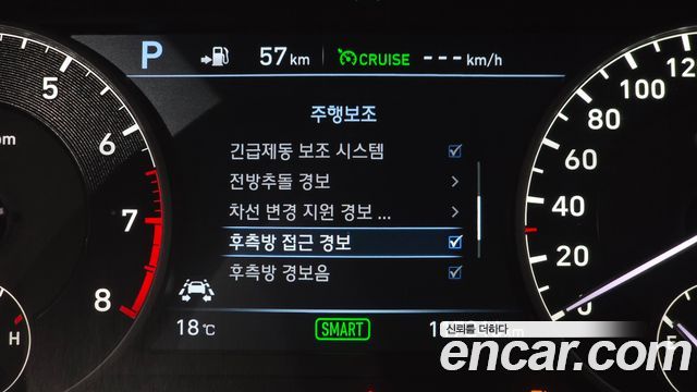 Genesis EQ900 2017 — photo 16