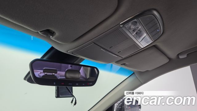 Genesis EQ900 2017 — photo 17