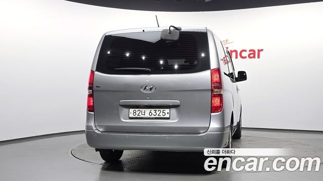 Hyundai Starex 2017 — photo 4
