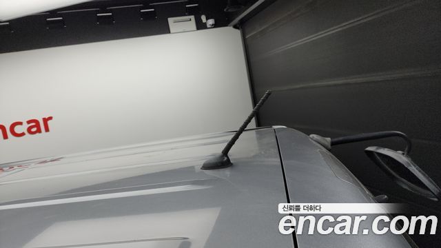 Hyundai Starex 2017 — photo 29