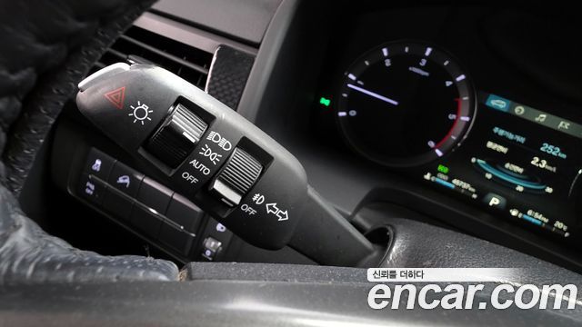 KG Mobility Rexton 2020 — photo 31