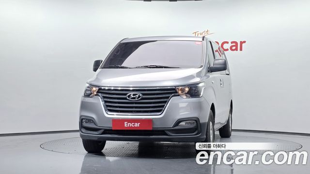 Hyundai Starex 2019 — photo 3